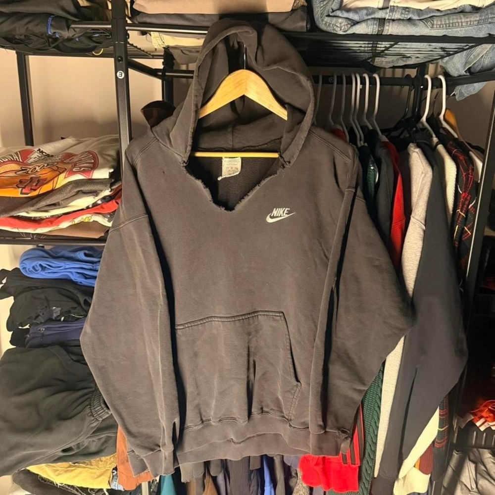 Vintage 90's distressed Nike black faded hoodie